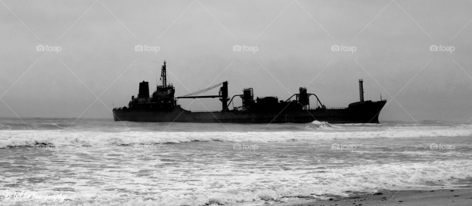 Ship inside the  sea