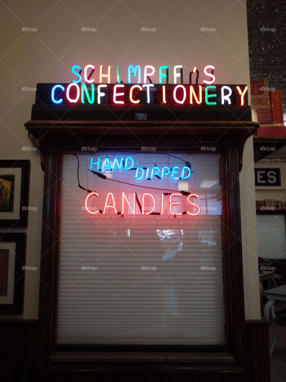 Jeffersonville candy museum neon sign