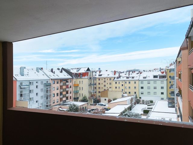 Winter weather in the city 