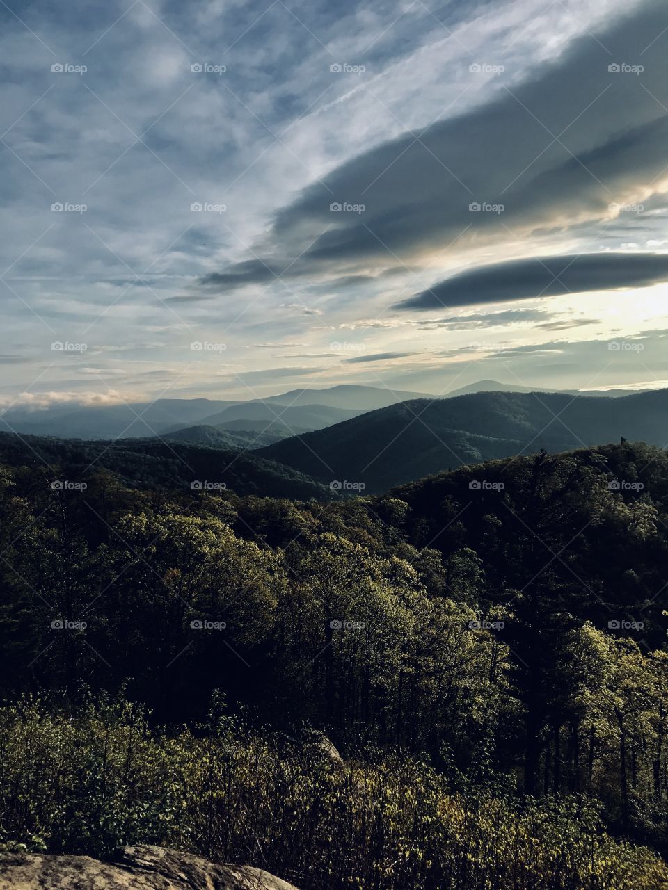 Cloudy view with amazing shenandoah landscapes 