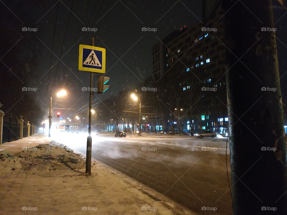 Night winter road