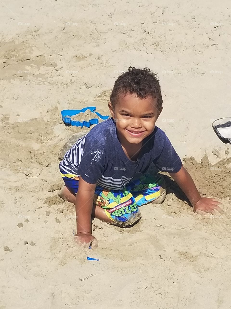 beach ⛱️ love to Play in the Sand