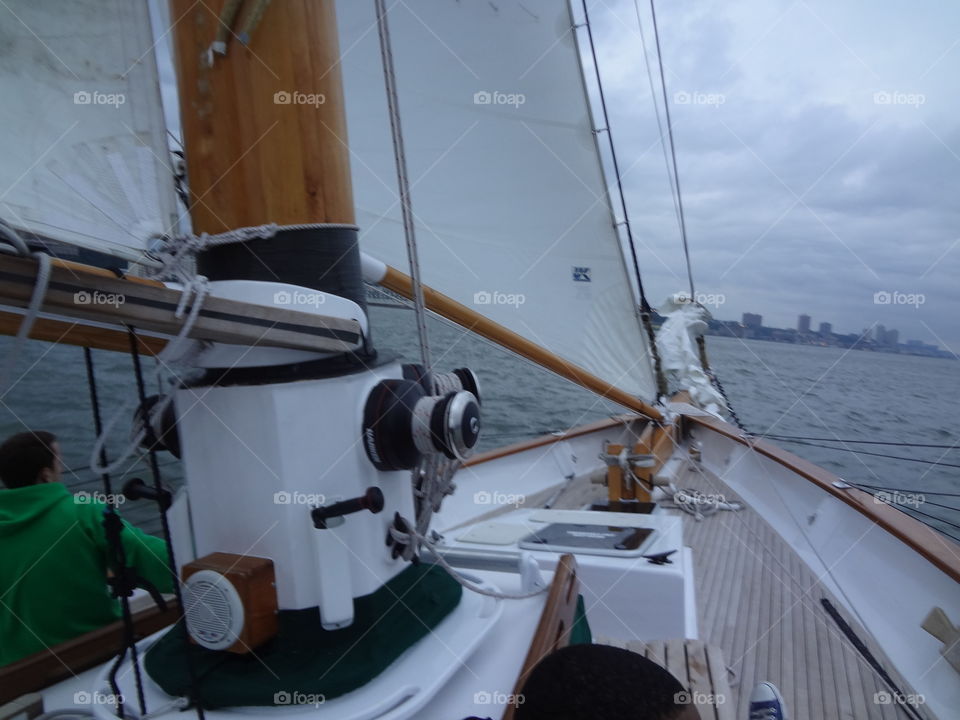 sailing in the Hudson River. sailing around NYC.