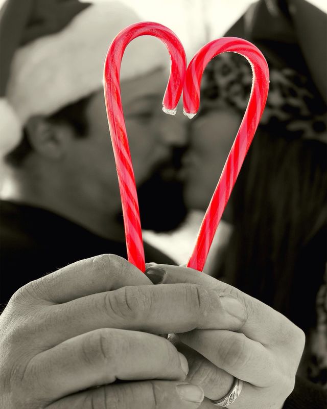 Candy Cane Kisses