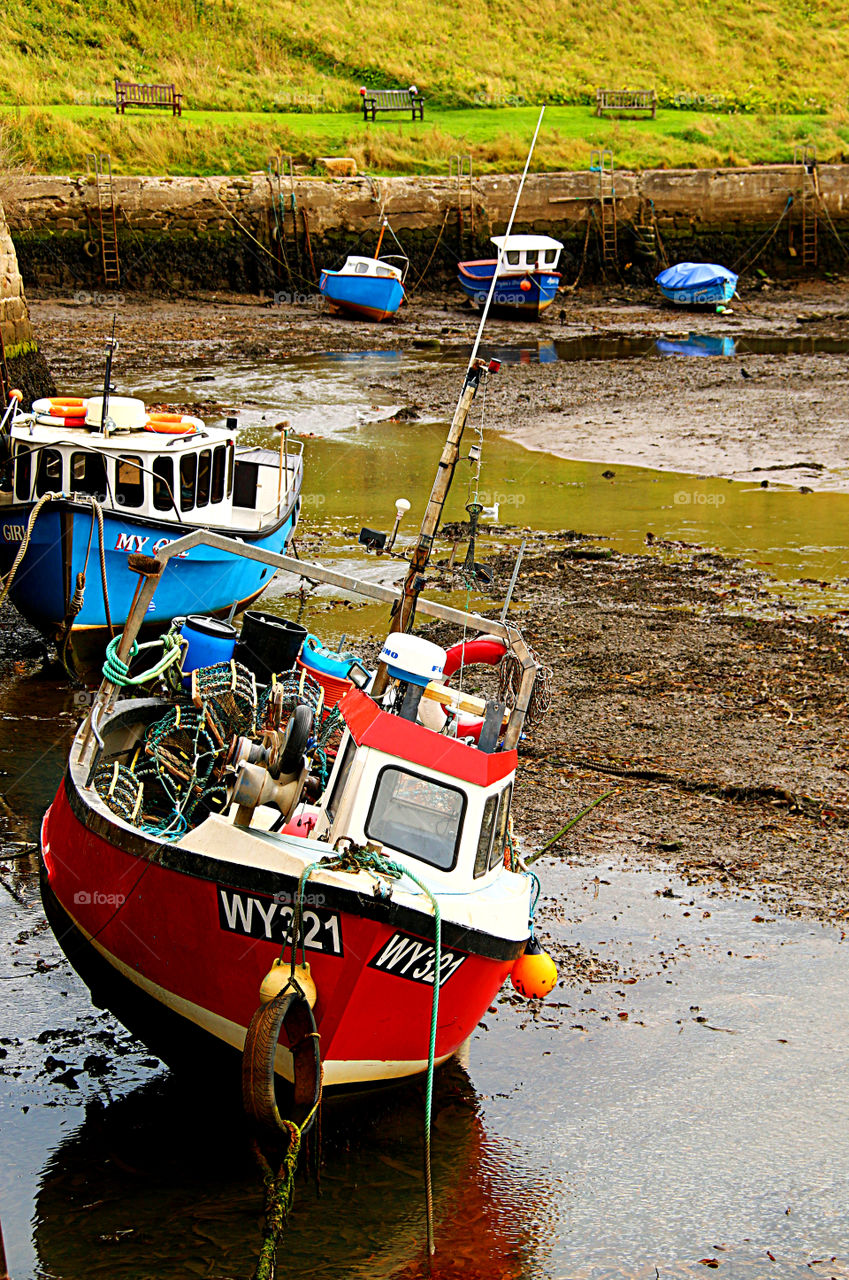 Red Boat in Seaton Sluice