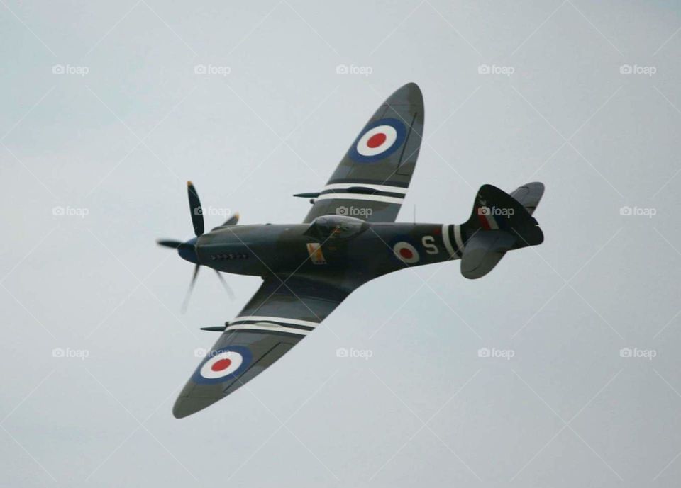 WWII Japan airforce battle plane in flight