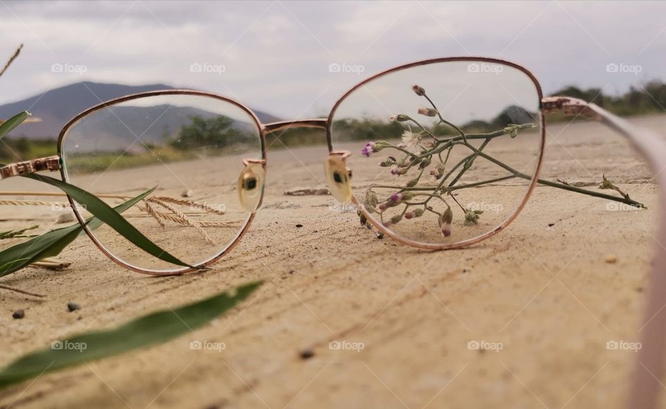 What i see through glasses