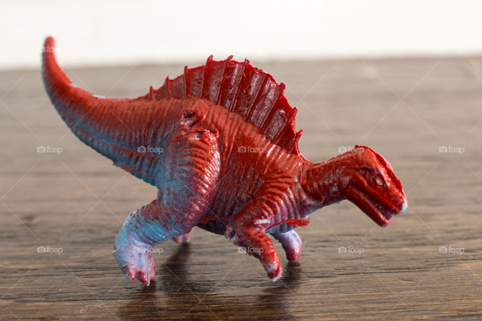 Toy T-rex