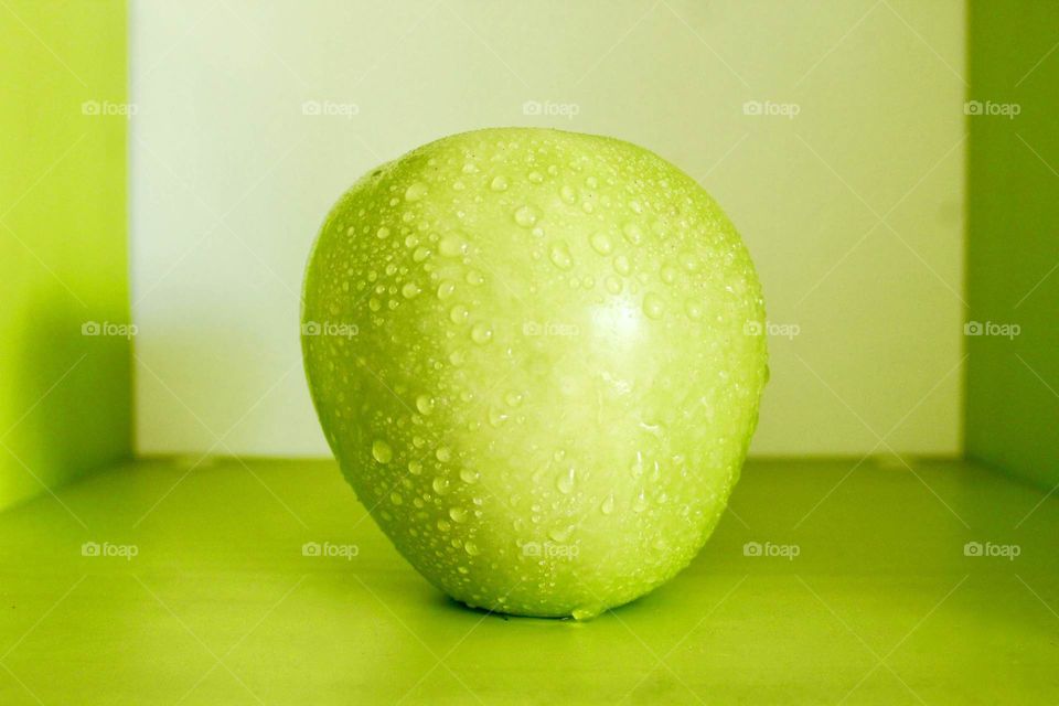 Green Apple 