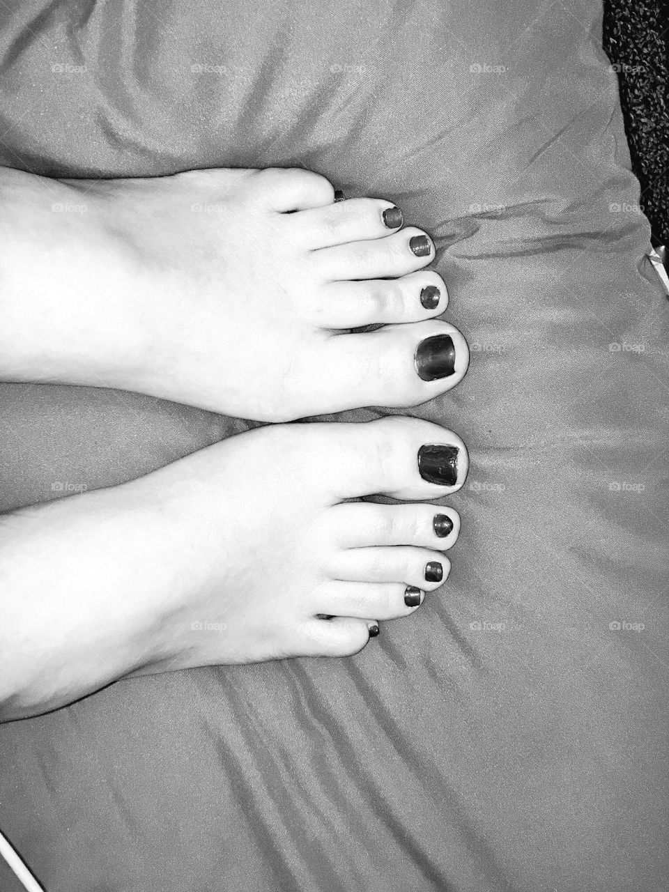 petite feet 