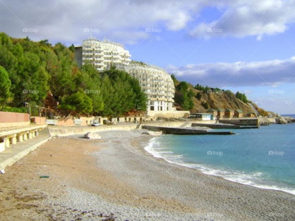 Beautiful summer time for beach goers