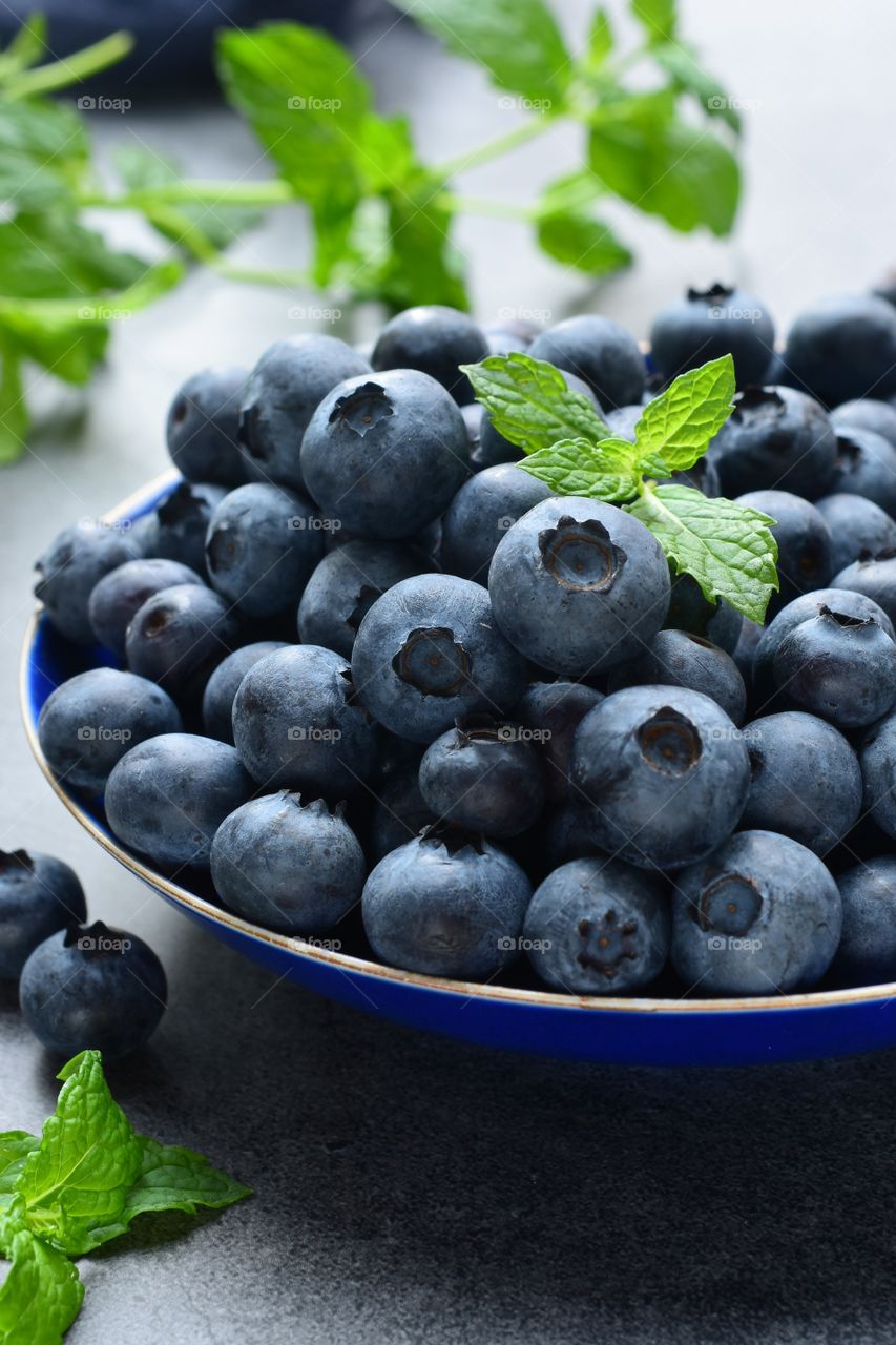 Blueberries on a plate 