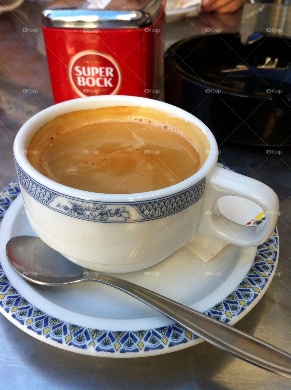 close cup of coffe by miguelbriones