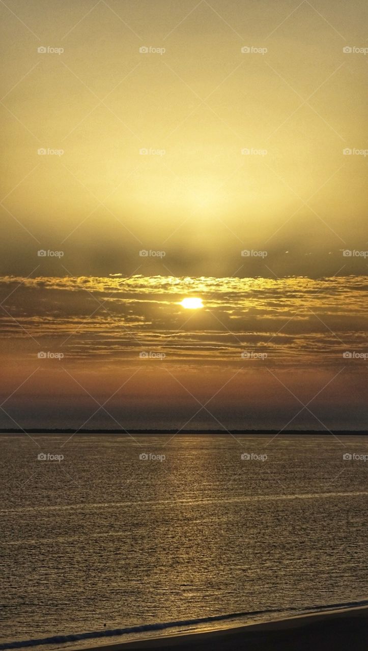 spectacular gold sunset