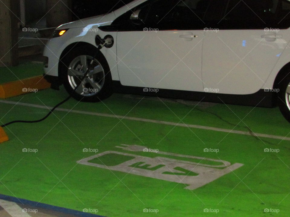 Electronic car, power station