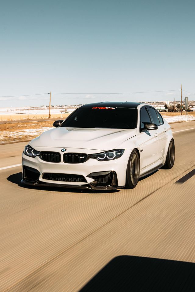 BMW WHITE