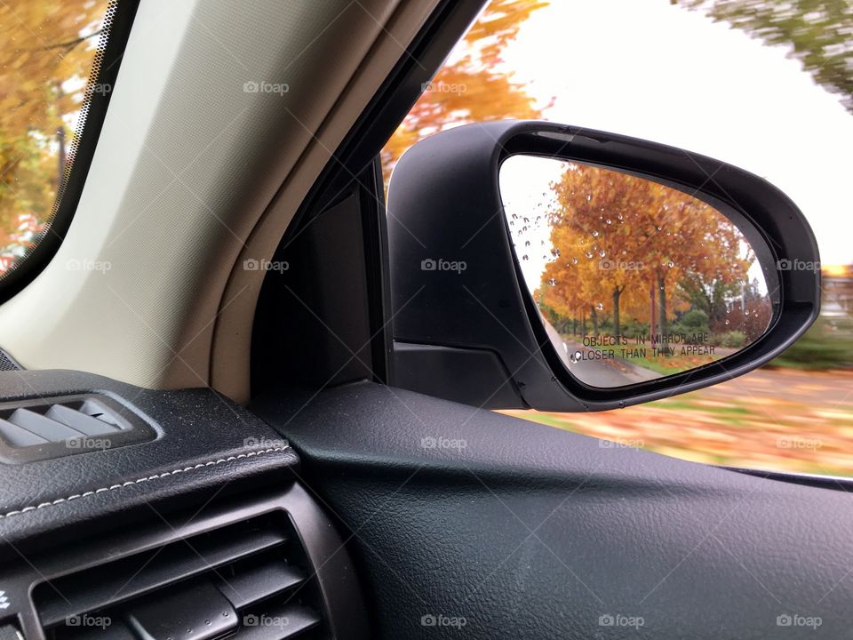 Autumn in the rear mirror