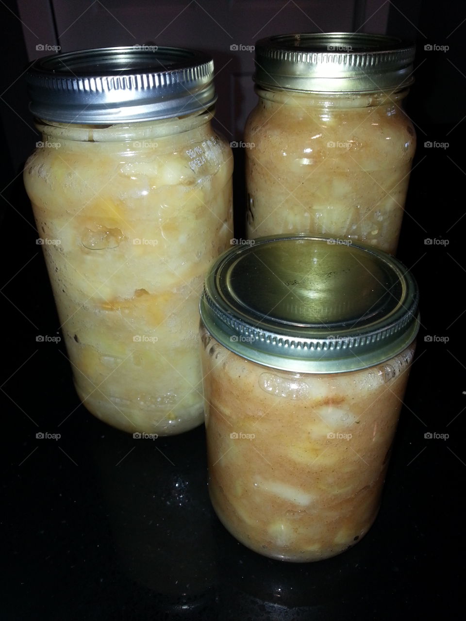 Homemade canned apple sauce
