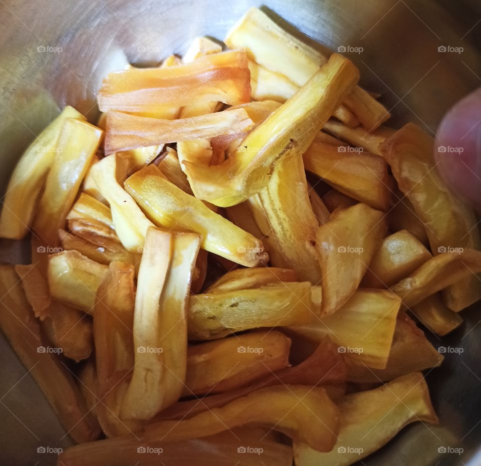 Jackfruit chips.
