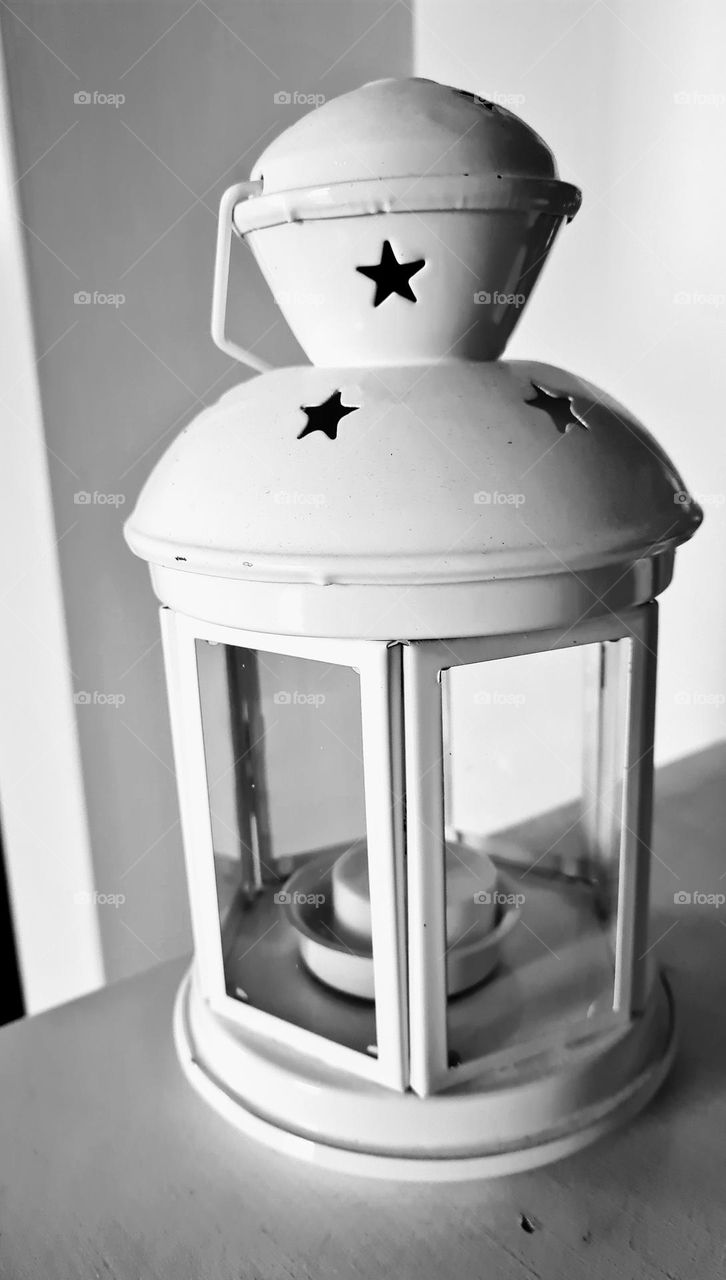 Candle lantern