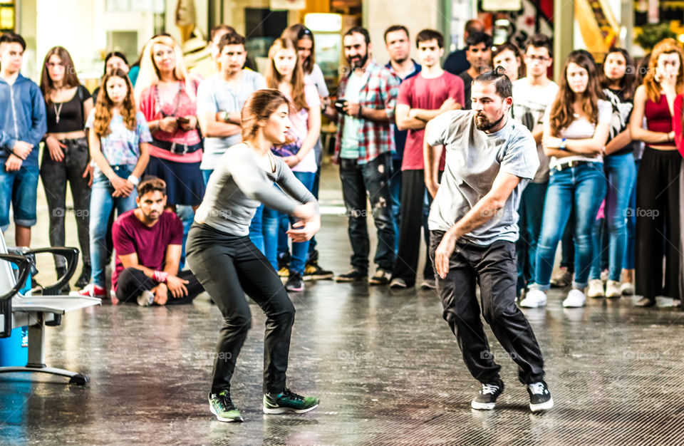 Couple Modern Dancers
