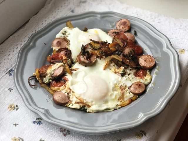 Eggs 