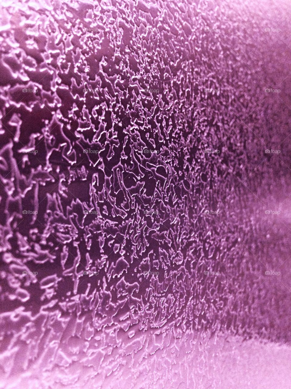Purple metallic wallpaper 