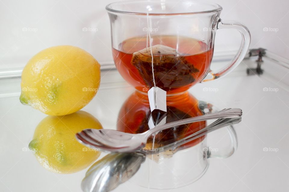 Tea with lemon 