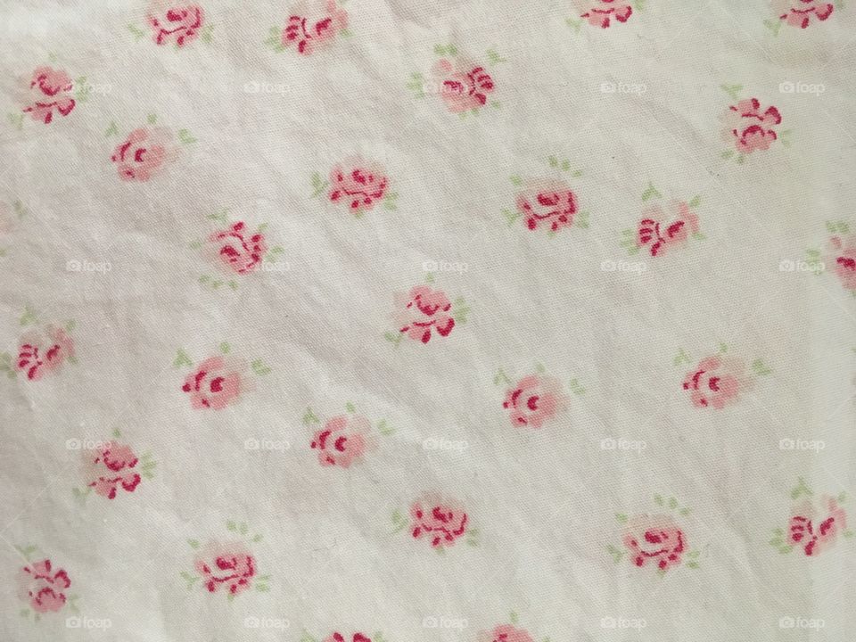 Small feminine floral pattern