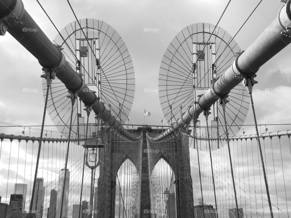 Brooklyn Bridge perspective