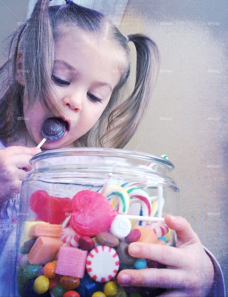 Girl with a Lolly