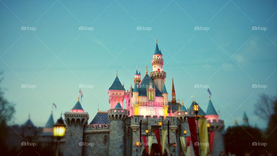 Disneyland sleeping beauty castle