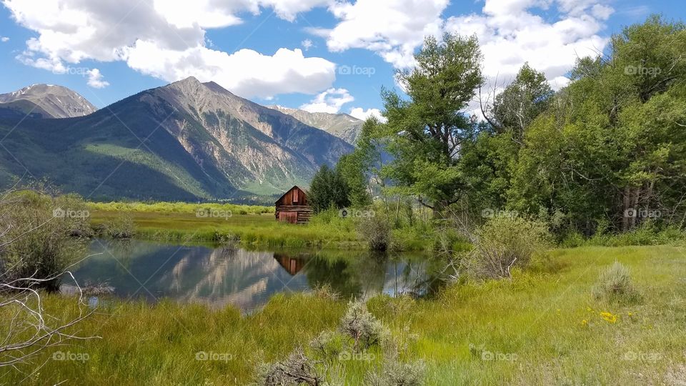 Twin Lakes in Colorado