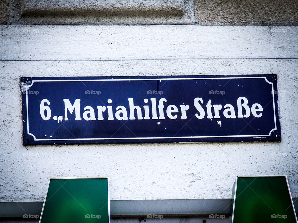 Vienna street sign