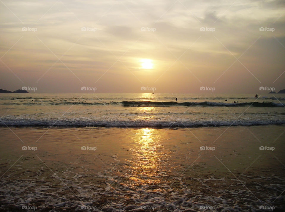 Summer vacation at thai seaside 