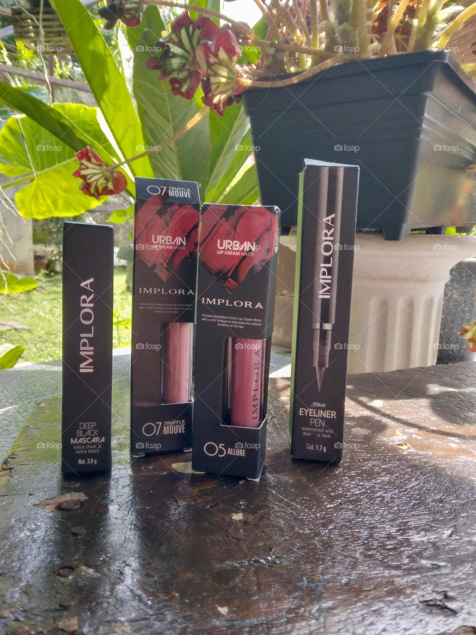 Implora urban lip cream matte, black eyeliner pen, deep black mascara