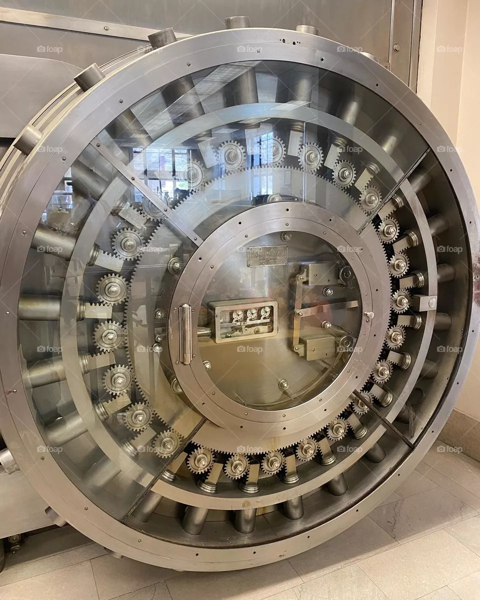 Vault of secrets 