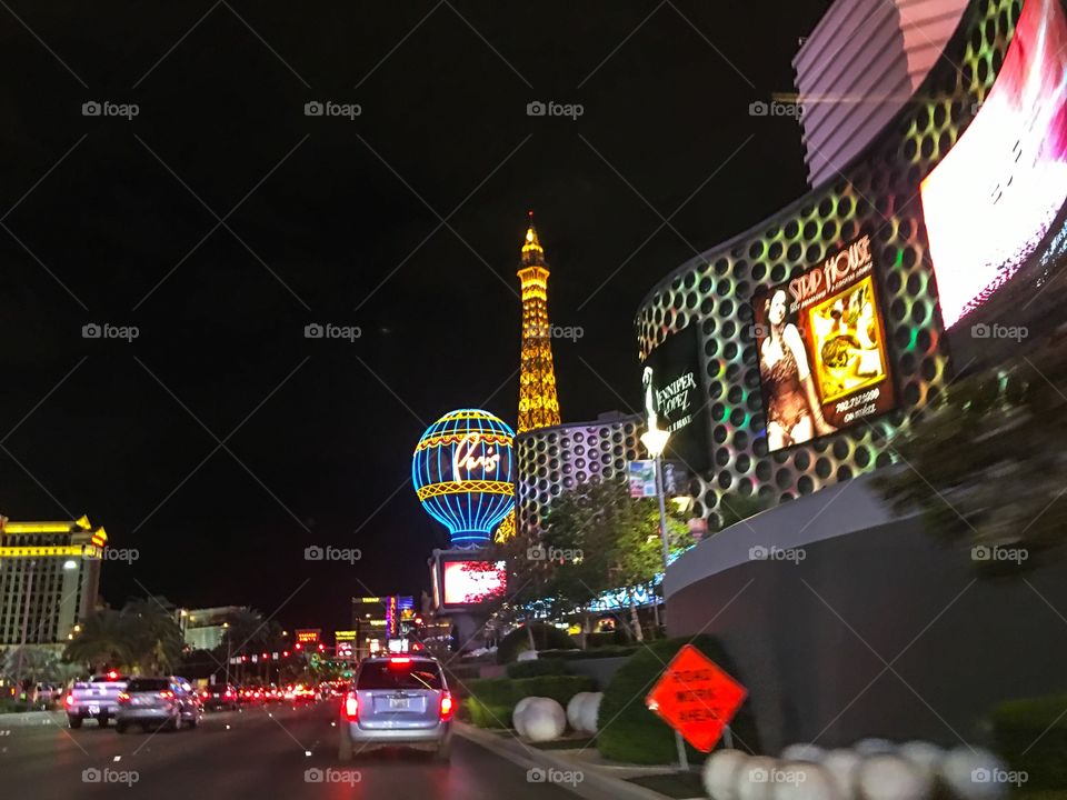 Las Vegas strip looking towards the Paris Hotel
