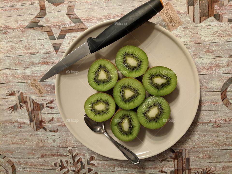 Eat healthy kiwi fruit
