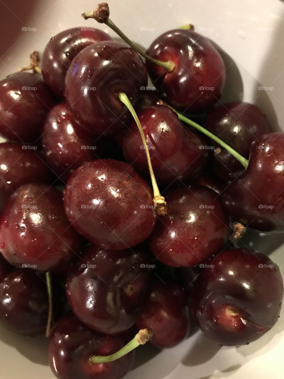 Dark Cherries 