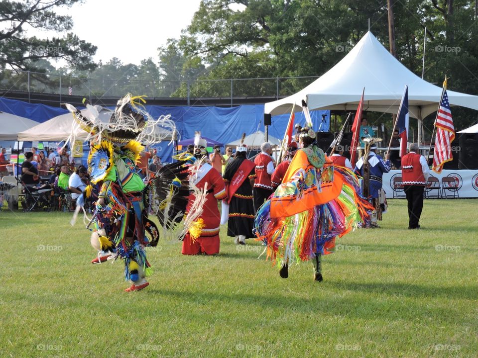 INDIAN COUPLE DANCE AT POW  WOW 