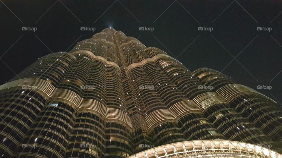 Burj Khalifa from below