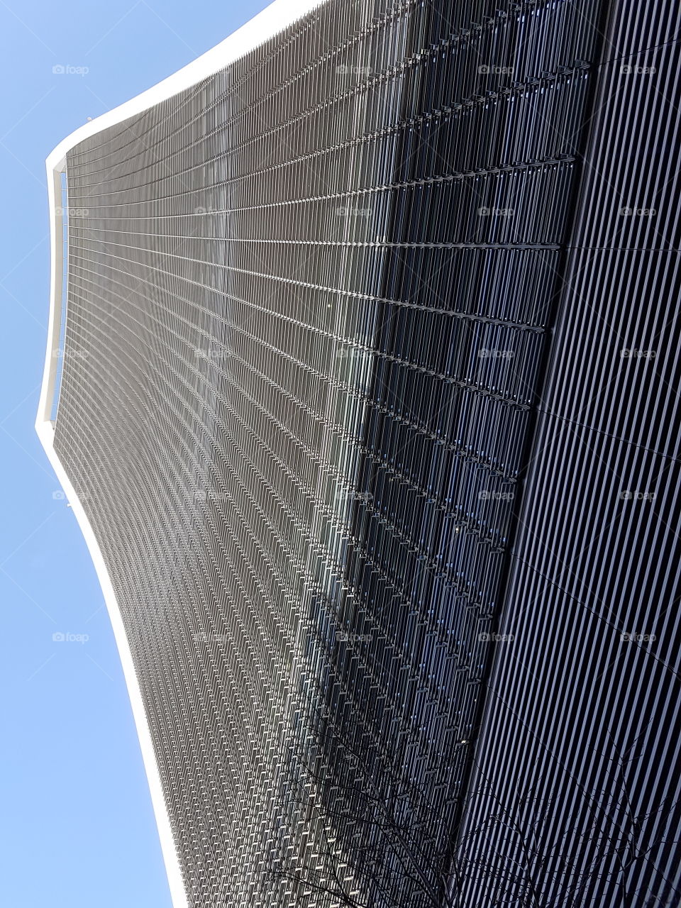 The "Walkie-Talkie" seen below, a skyscraper designed by Rafael Viñoly. London, UK.