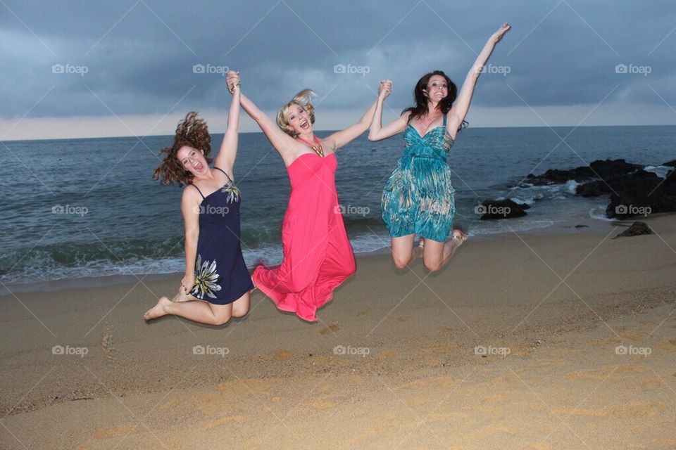 Beach Jumping