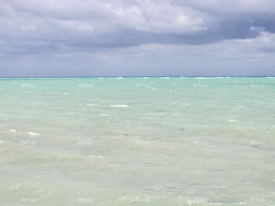 Grey sky's partly cloudy