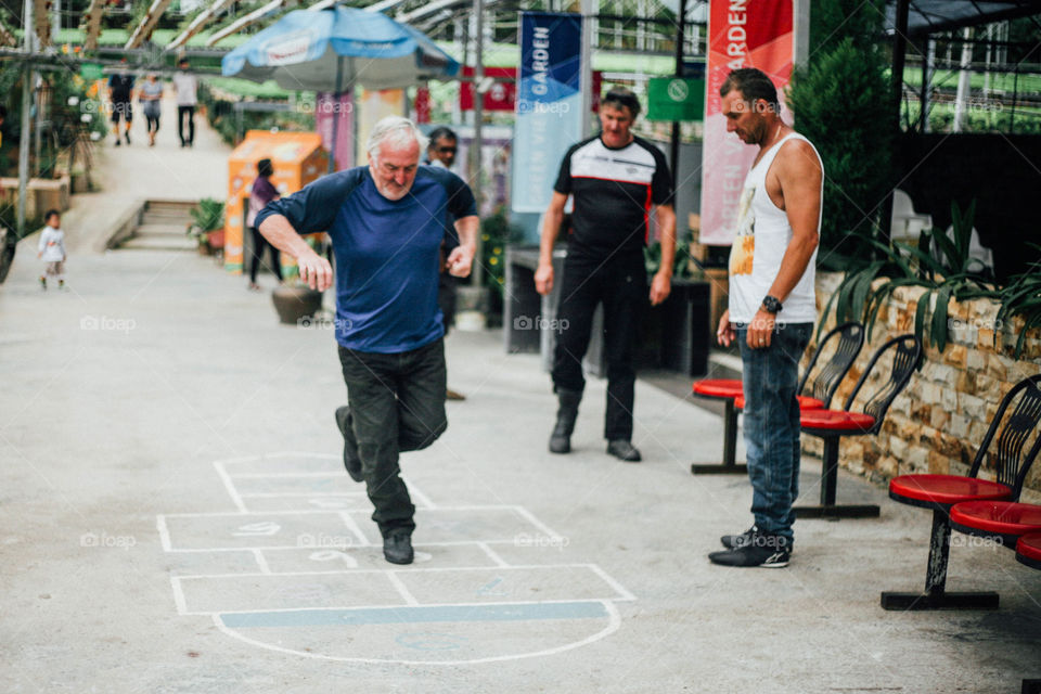 Joyful Afternoon. Met them on the way up to Cameron Highlands. They were having fun during their break.
