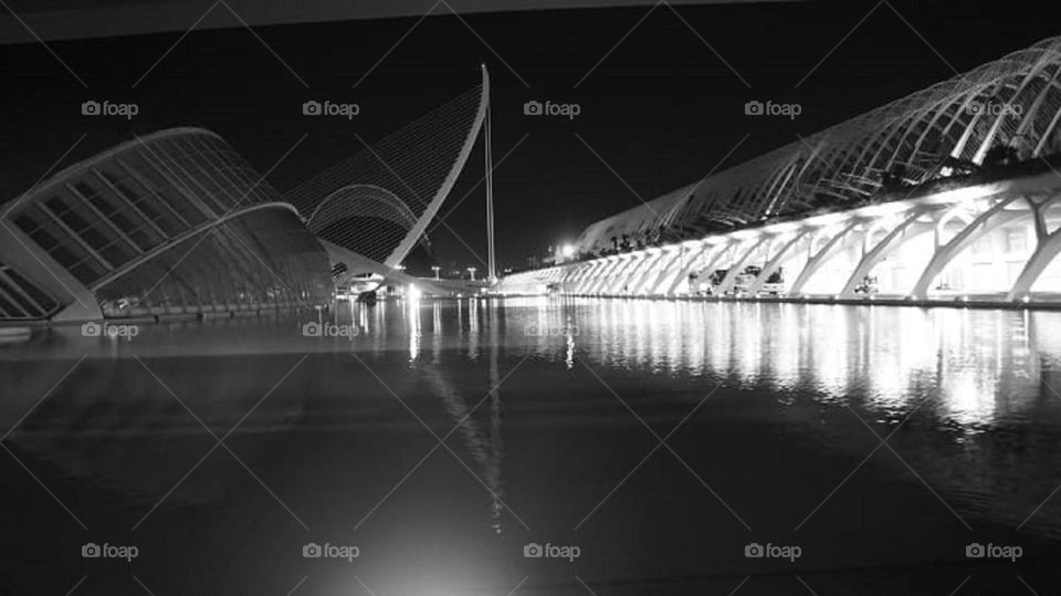 Construction#art#reflect#lake#bridge