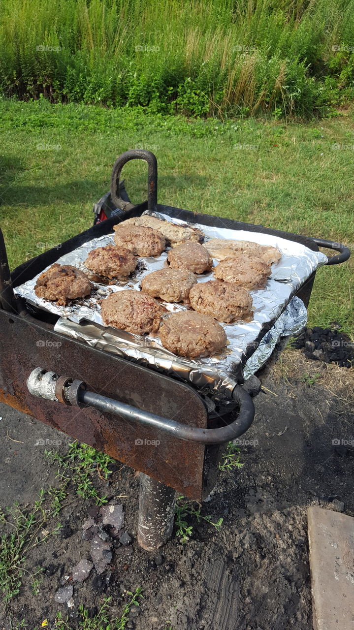 Barbecue food