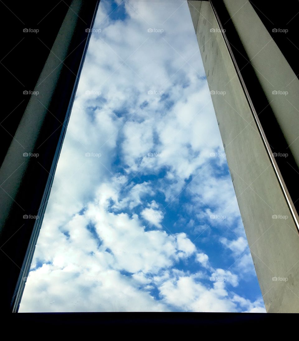 Window sky 