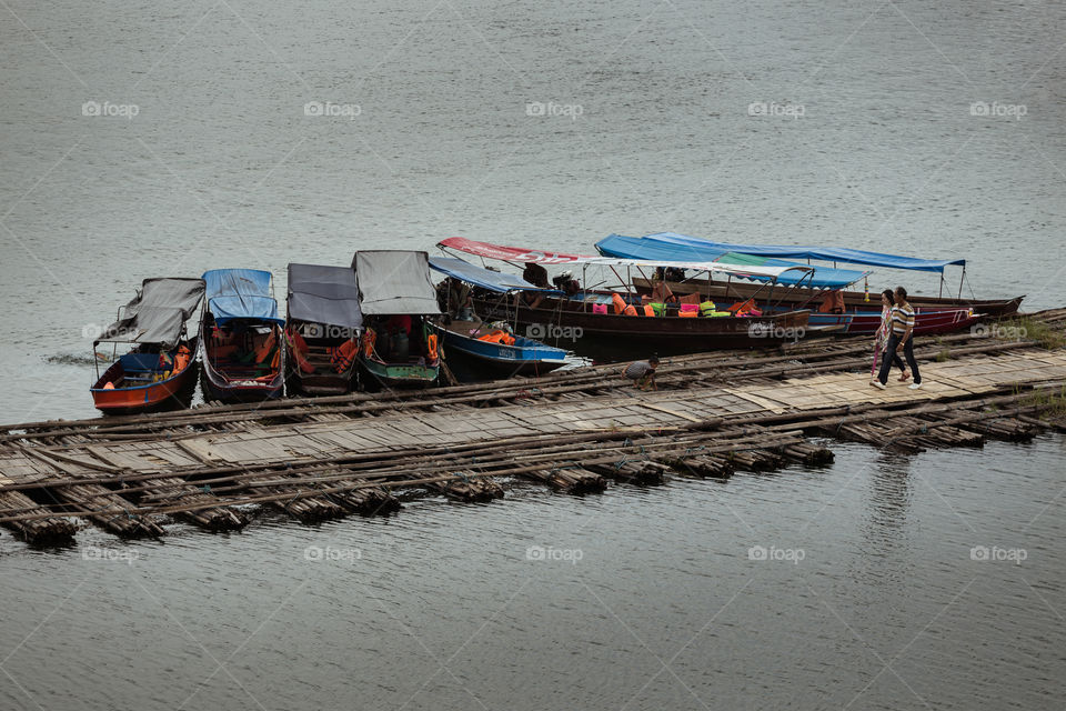 Tour boat docking 